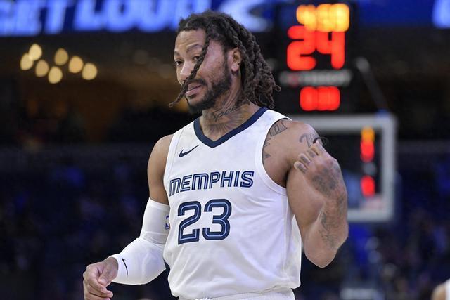 字母哥34+15雄鹿送76人6连败 雷霆大胜篮网