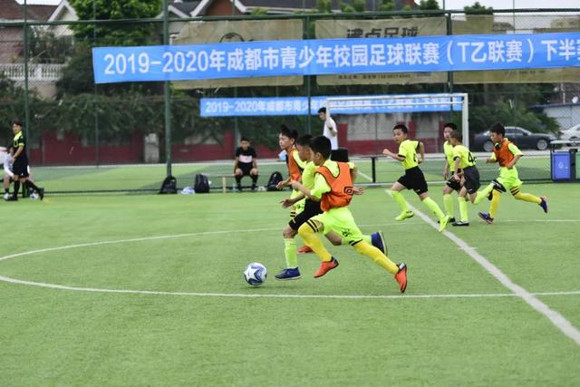 锡安仅4分鹈鹕大胜热火 康利21分森林狼克骑士
